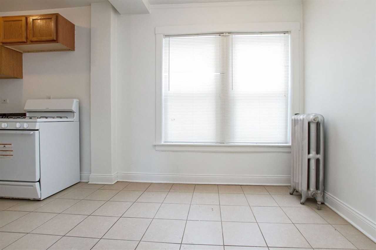 6238 S Western - Photo 6 of 26