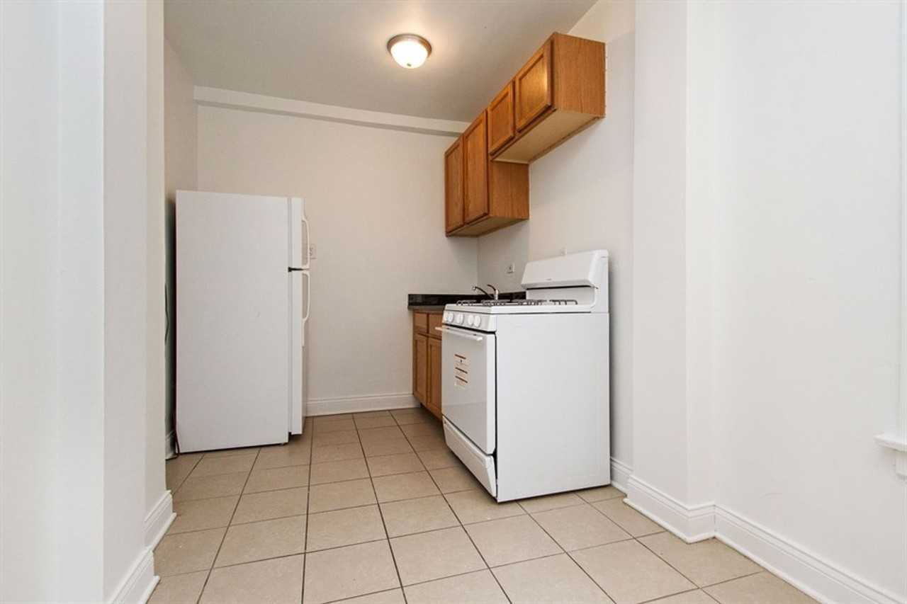 6238 S Western - Photo 7 of 26