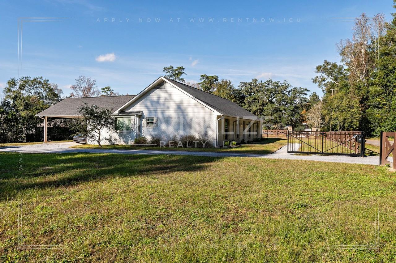 3000 Eloong Dr - Photo 4 of 47