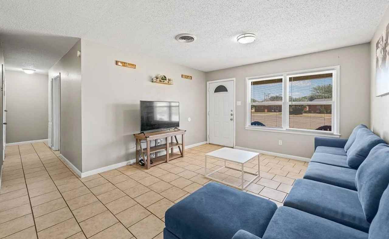 5456 6th Place - Photo 2 of 12