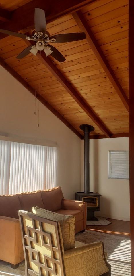 3846 Lakeshore Boulevard - Photo 3 of 29