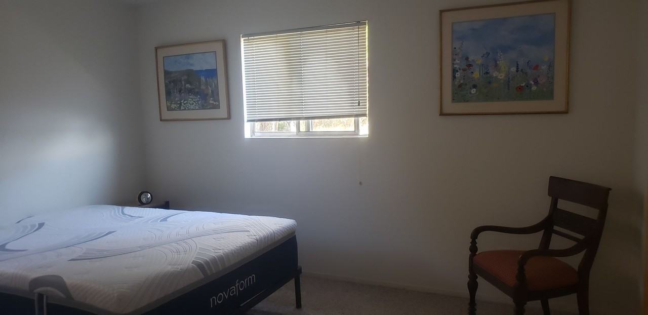 3846 Lakeshore Boulevard - Photo 4 of 29