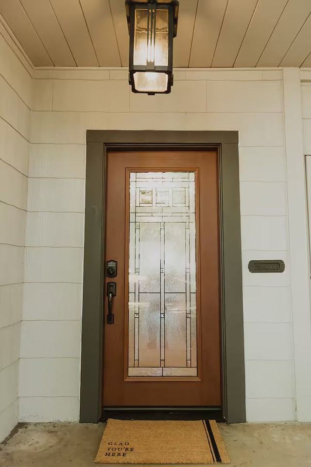 1318 Trinity St - Photo 3 of 33