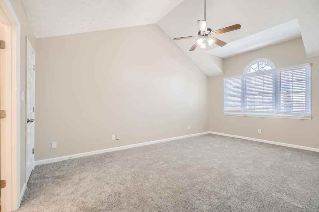 849 Ridge Ave - Photo 6 of 8