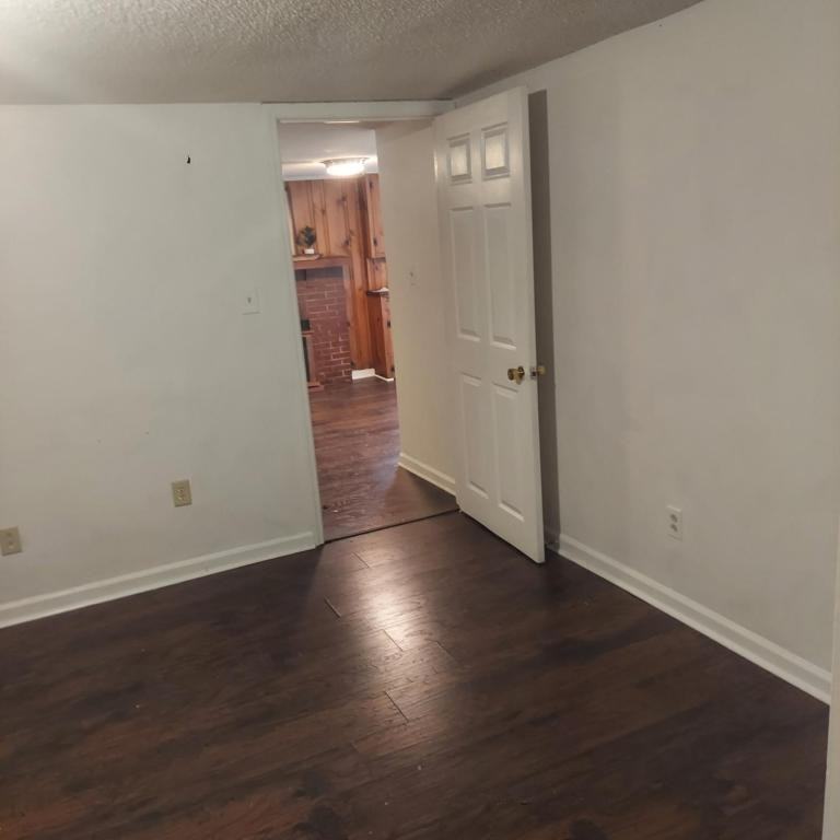 450 Highland Avenue Northwest - Photo 3 of 14