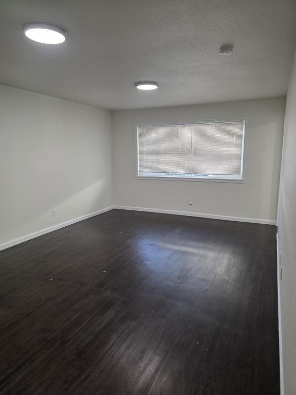 118 Westwood Street - Photo 3 of 6