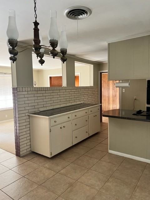 4020 Columbine Ln - Photo 4 of 11