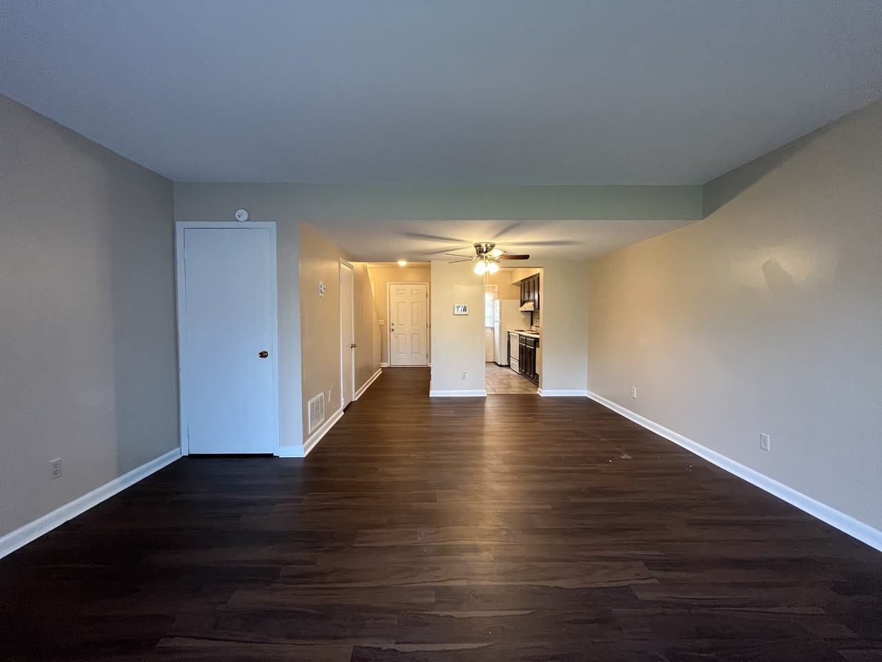 901 Olmstead Dr #11 - Photo 2 of 8