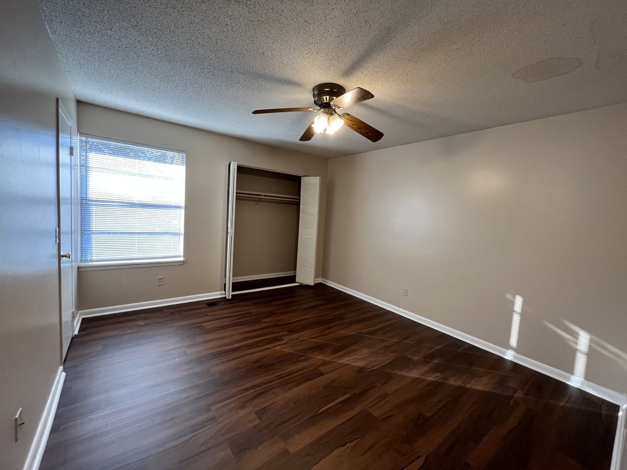 901 Olmstead Dr #11 - Photo 7 of 8