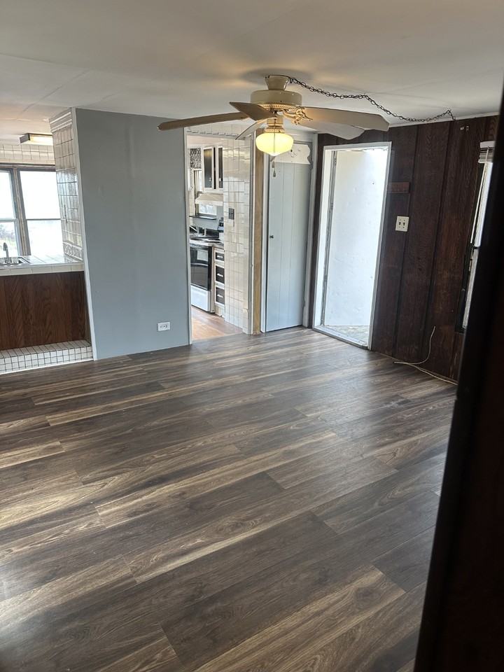 8910 Via Lane #8919 - Photo 3 of 38