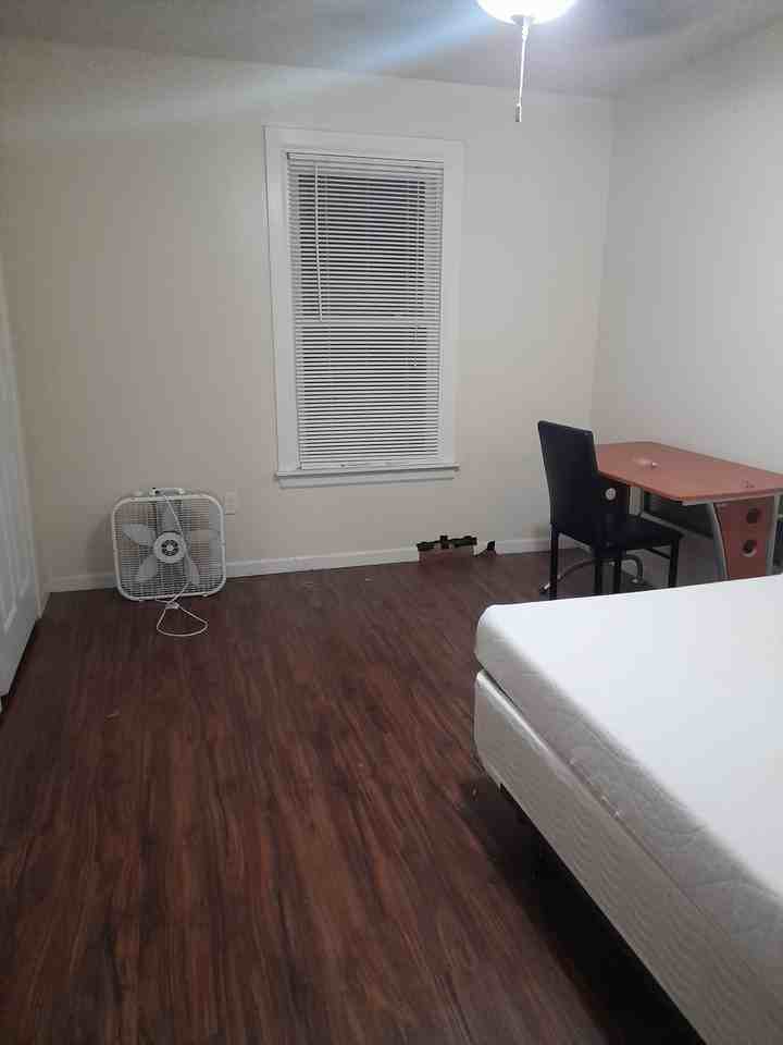 203 Cherry St #1 - Photo 7 of 11