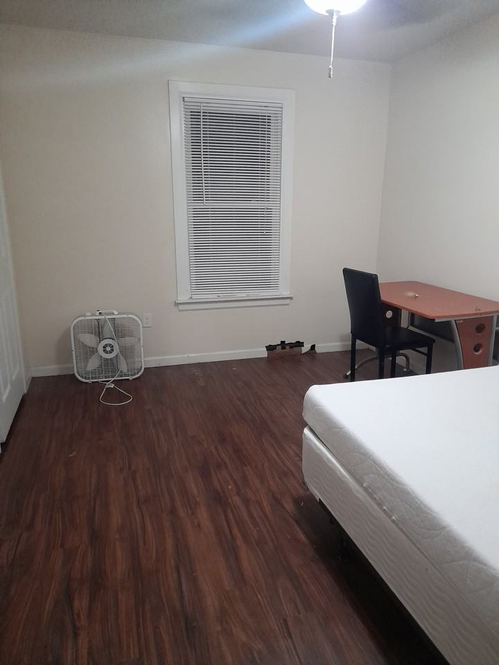 203 Cherry St #2 - Photo 5 of 11