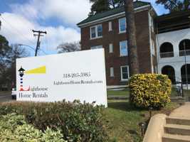 featured image of 2531 Creswell AvenueApartment 9 #9