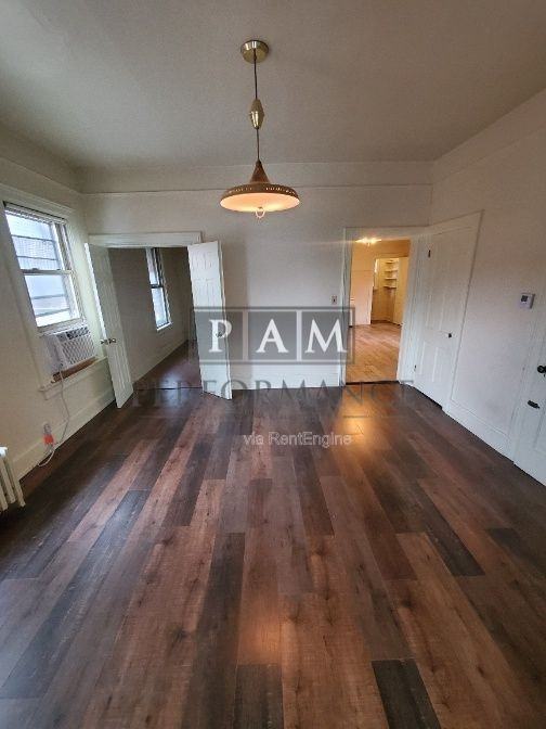 919 E Brady St - Photo 6 of 26