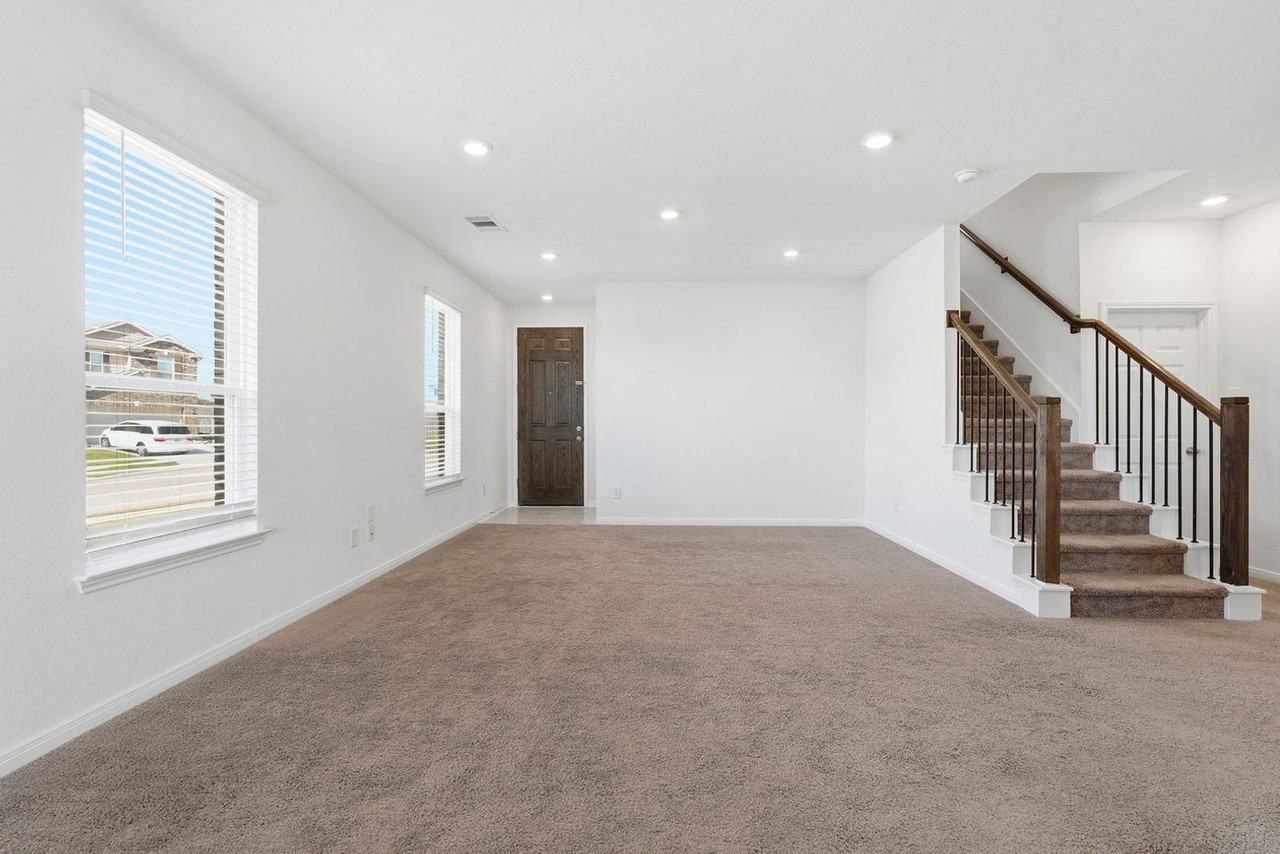 20123 Little Cub Ln - Photo 6 of 25