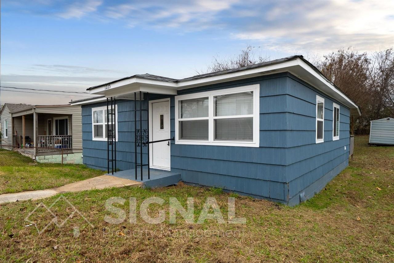 1225 8th Avenue - Photo 2 of 21