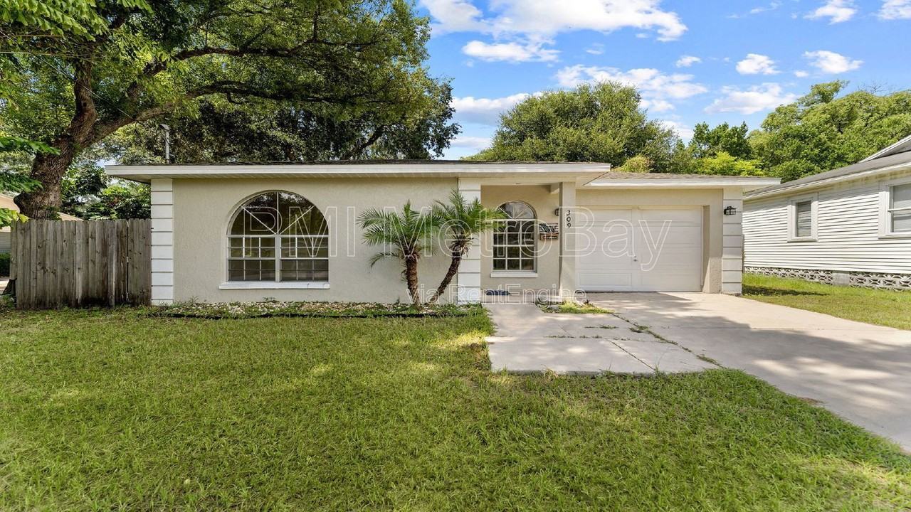 309 W South Ave - Photo 6 of 50