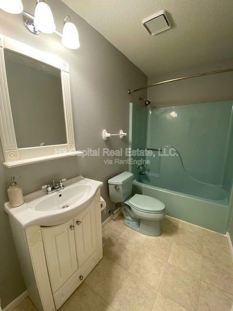 713 Country Oaks Ln - Photo 5 of 14