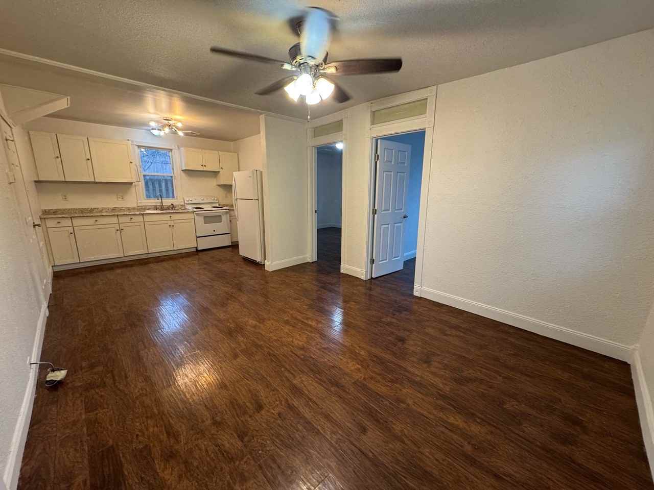 2141 Brougher Ln - Photo 3 of 14