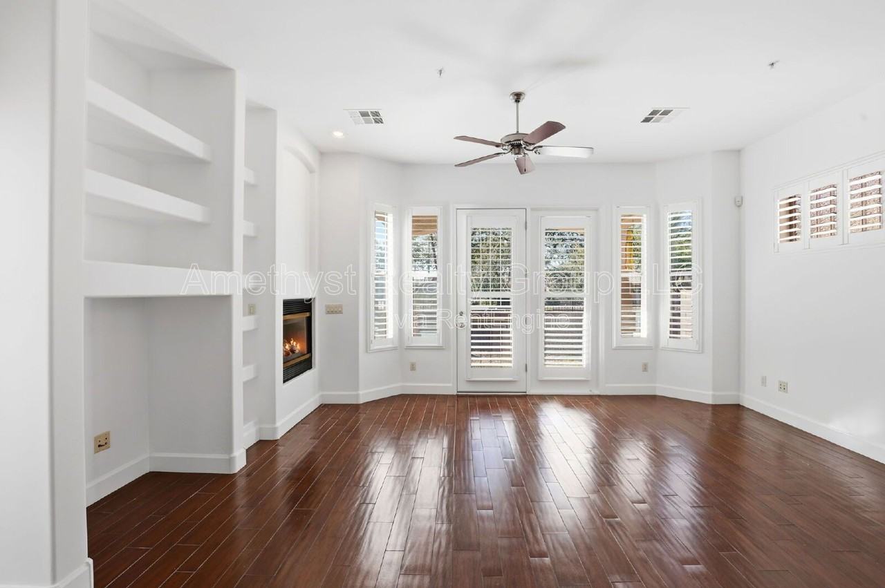 14000 N 94th St #1028 - Photo 3 of 28