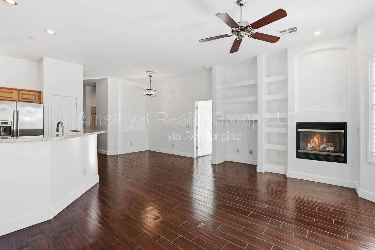 14000 N 94th St #1028 - Photo 5 of 28