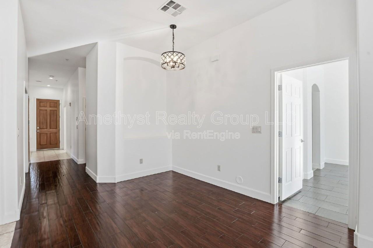 14000 N 94th St #1028 - Photo 7 of 28