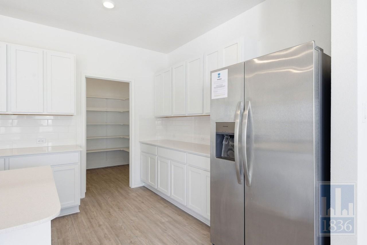 106 Arbordale Street - Photo 6 of 50