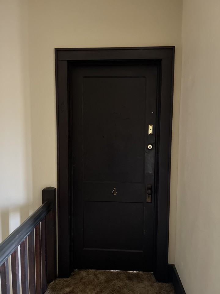 201 South Cravens Street #4 - Photo 2 of 13