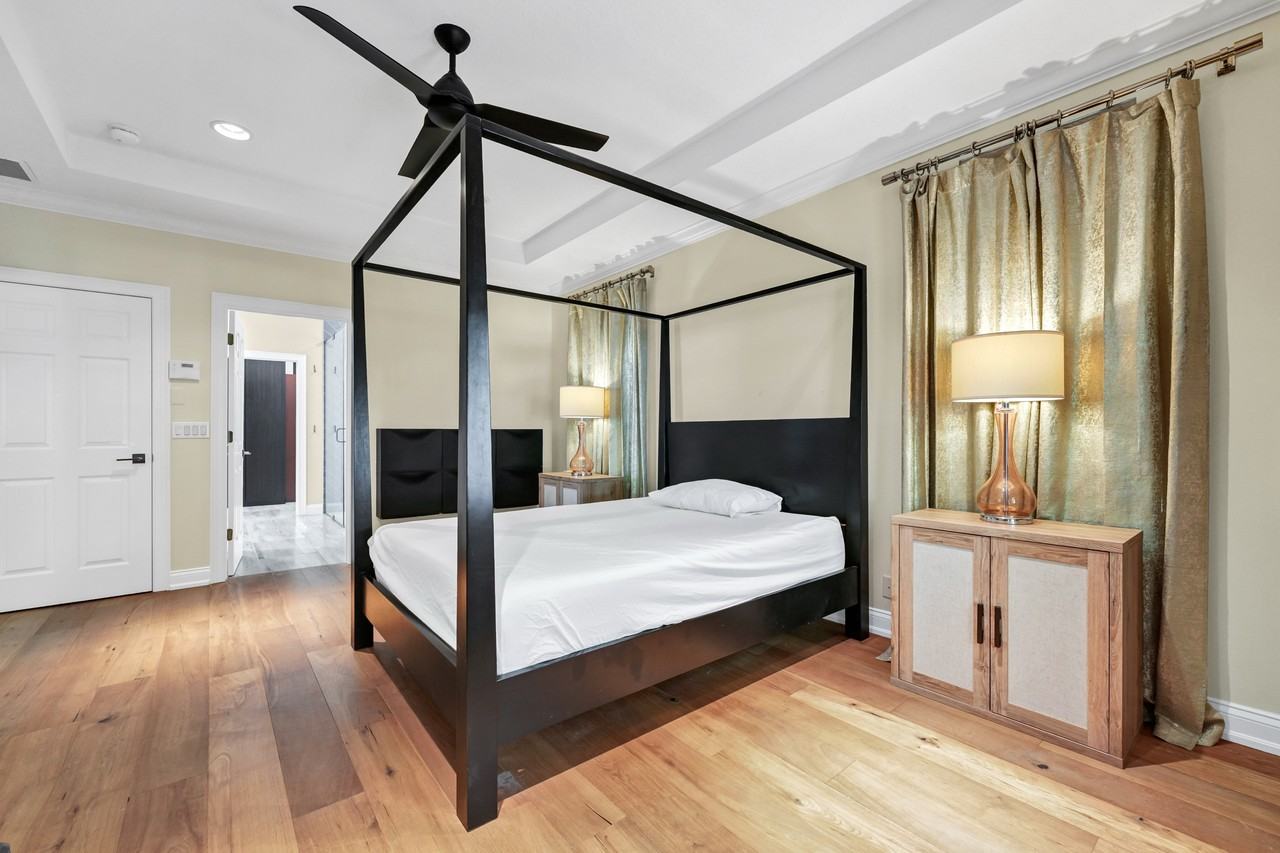 11855 Camden Park Drive #1 - Photo 4 of 20