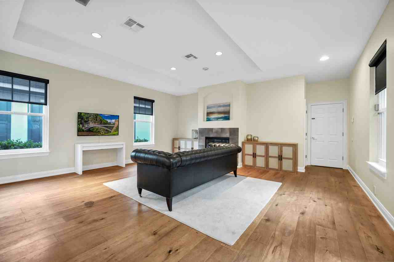 11855 Camden Park Drive #1 - Photo 5 of 20