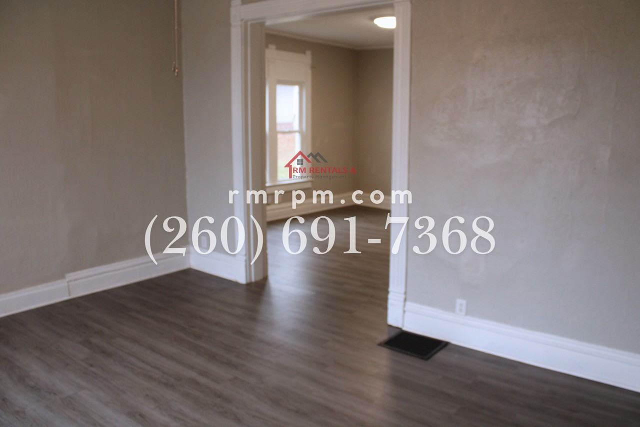 324 E Tipton St #1 - Photo 6 of 12