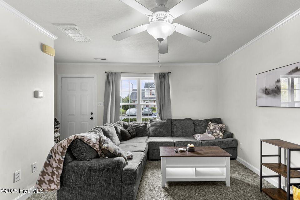 100 Ashwood Drive #1 - Photo 3 of 20