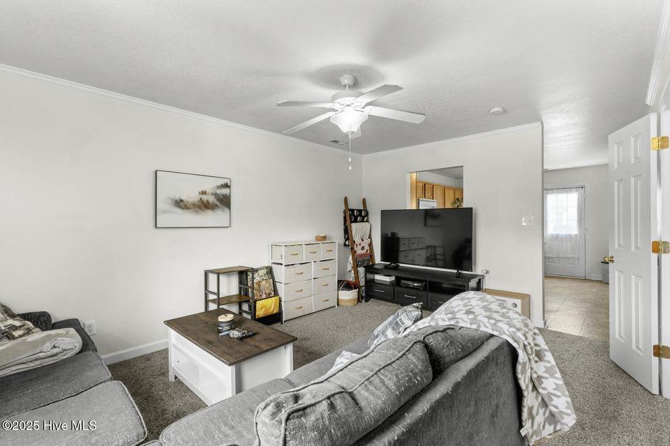 100 Ashwood Drive #1 - Photo 4 of 20