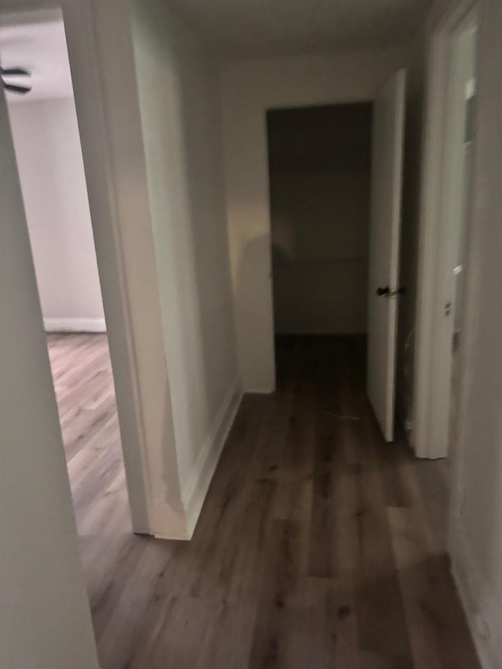 2423 2423 Overlook RoadUnit 14 - Photo 4 of 6