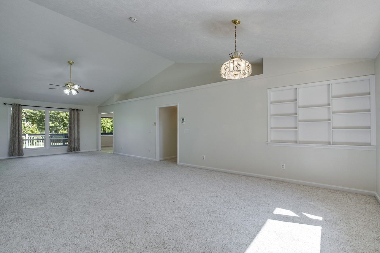 201 Seminole Circle #1 - Photo 3 of 27