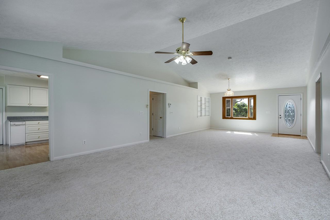 201 Seminole Circle #1 - Photo 6 of 27