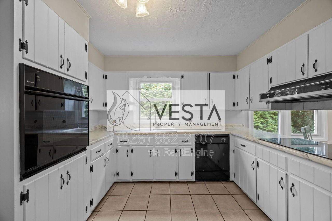 90 Knob Hill Rd - Photo 4 of 50