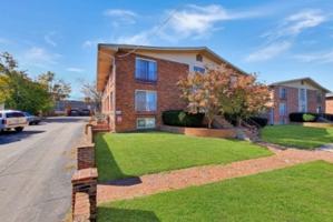 featured image of 1708 Jennifer Road #C10