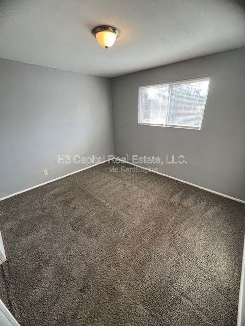 501 Western Avenue #12 - Photo 5 of 11