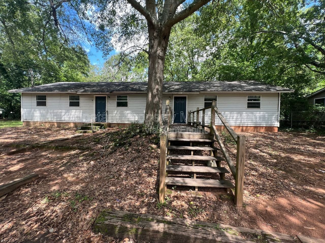 712 English Street #710