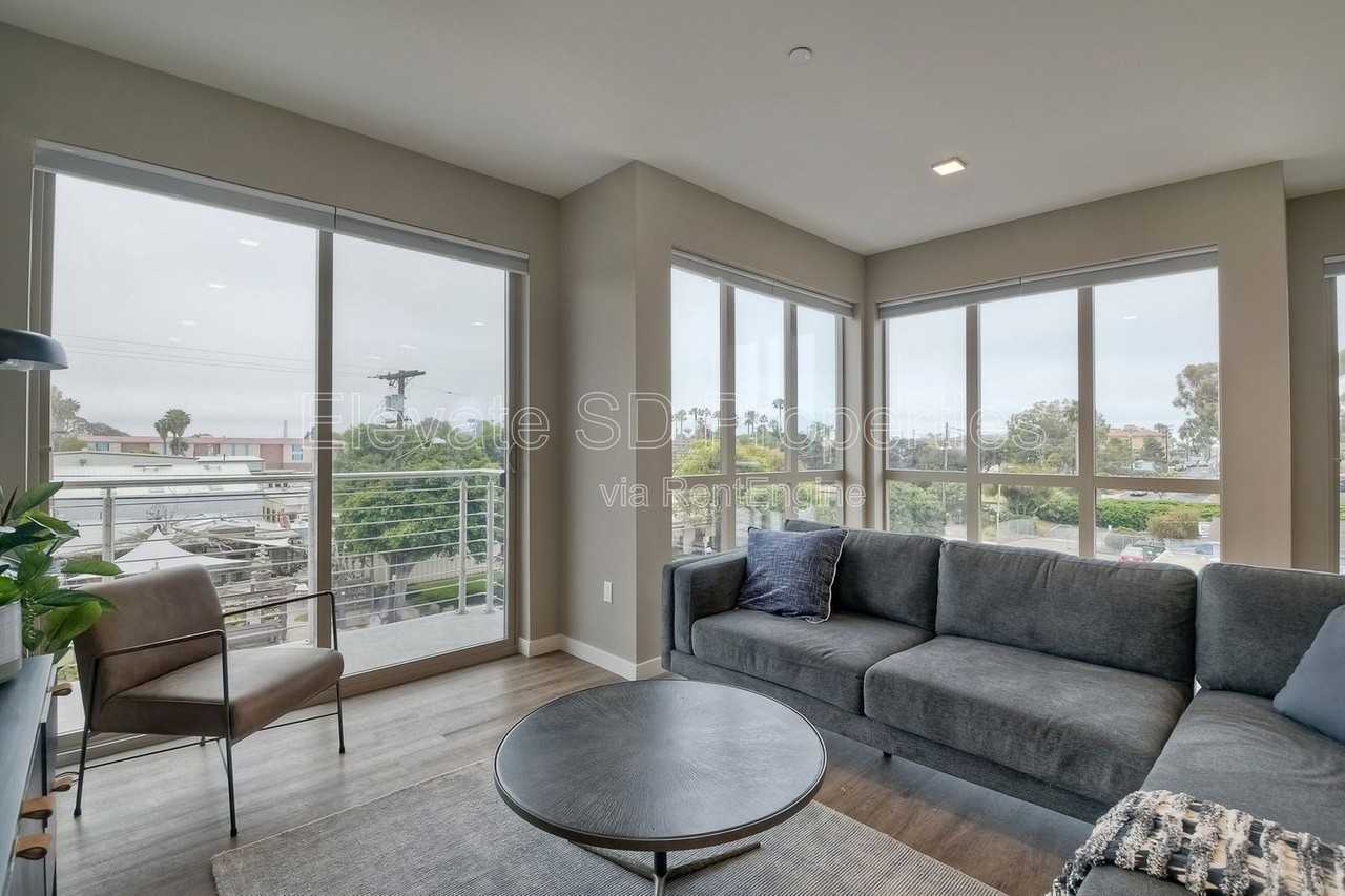 3088 State Street #200 - Photo 5 of 43