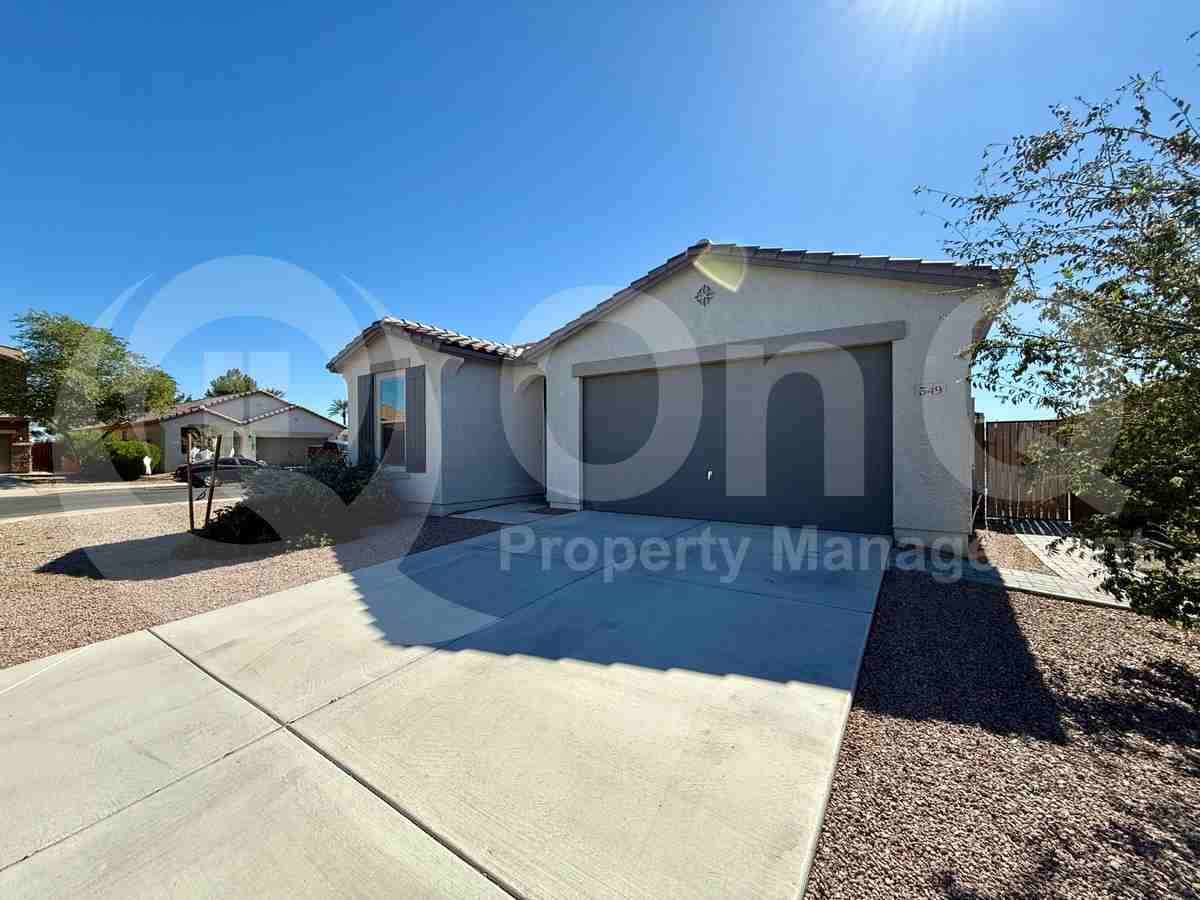 349 E Hawaii Dr - Photo 2 of 24