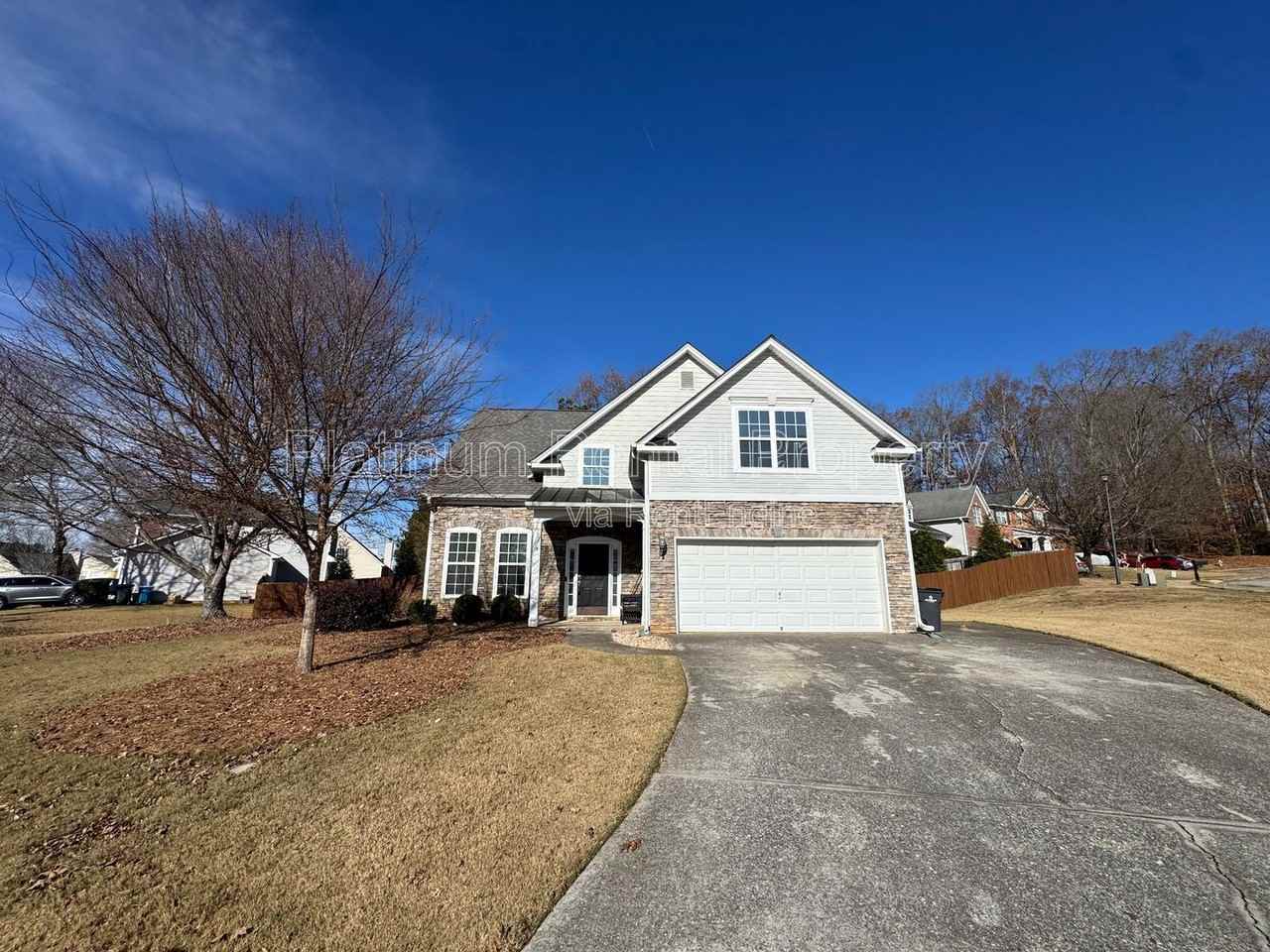 231 Beckenham Ln - Photo 2 of 40