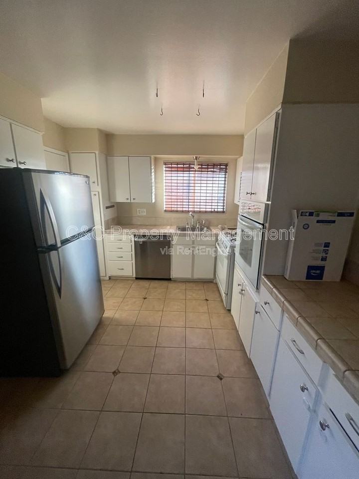 3723 Wilmington Rd - Photo 5 of 19