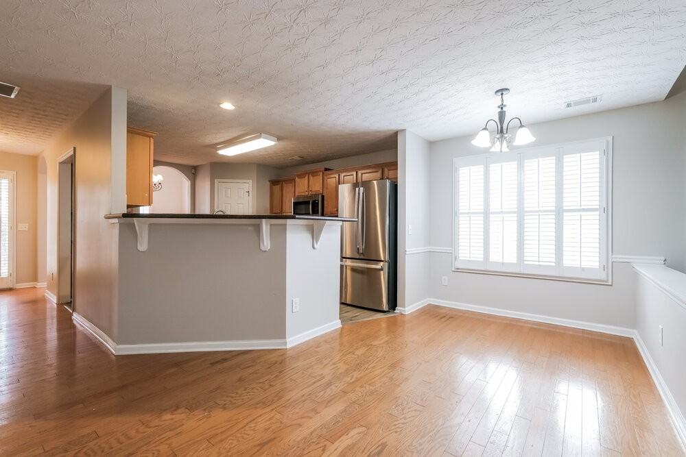 111 Village Dr - Photo 7 of 17