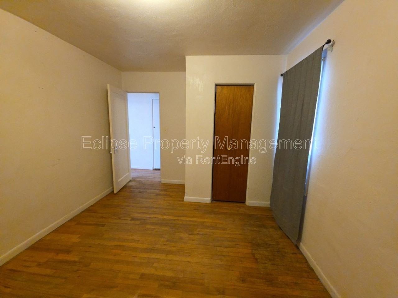 503 Brown Ave - Photo 3 of 23