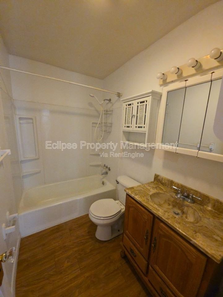 503 Brown Ave - Photo 4 of 23