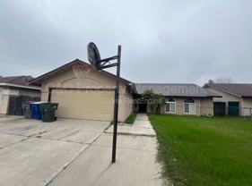 3371 North Forestiere Avenue - Photo 1 of 1