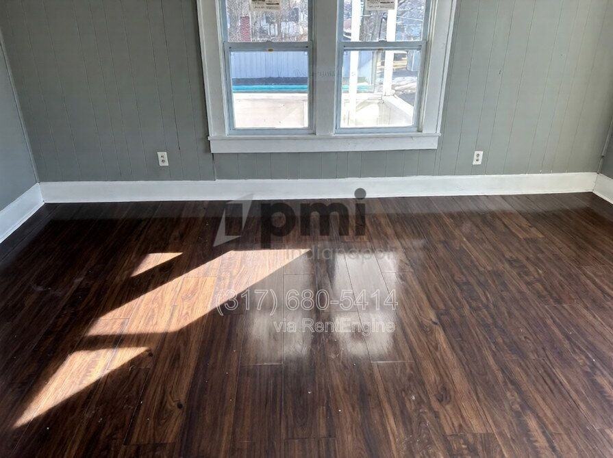 215 1/2 S Madison Ave - Photo 5 of 6