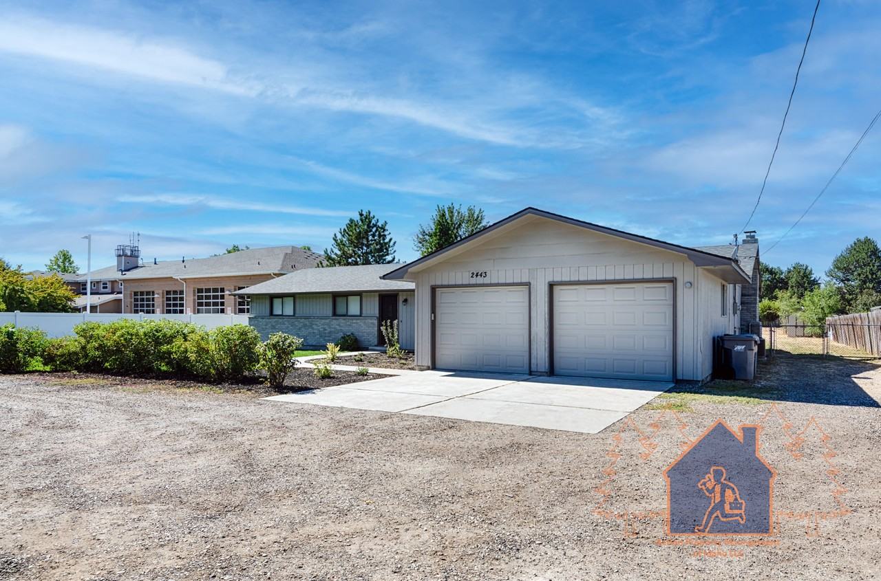 2443 South Five Mile Road #1